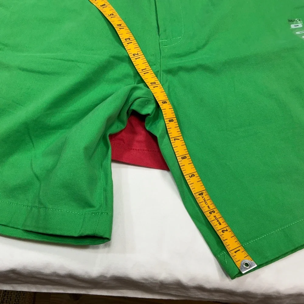 Nautica Mens 32 Chino Shorts 2 Pack Red Green Belted Flat Front BC6102 NEW